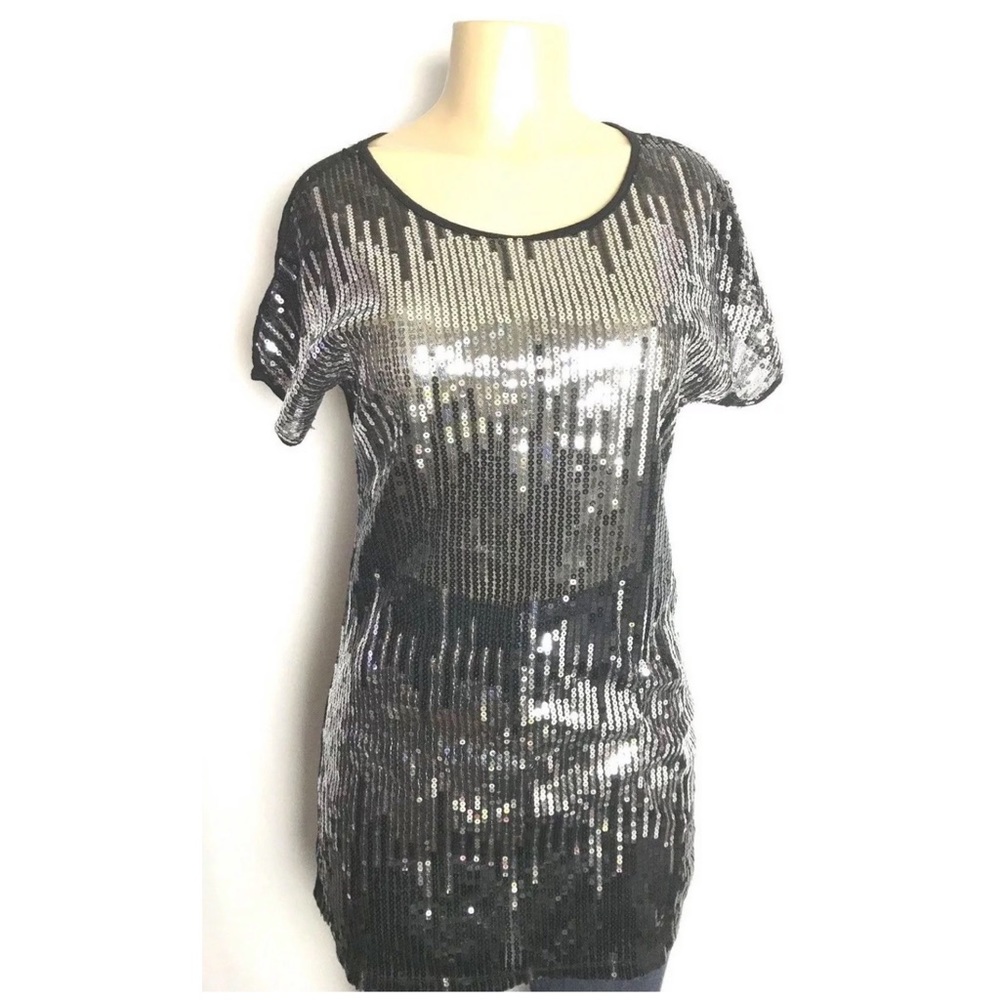 Cozy Casual Top Size M Sequin Black short sleeve